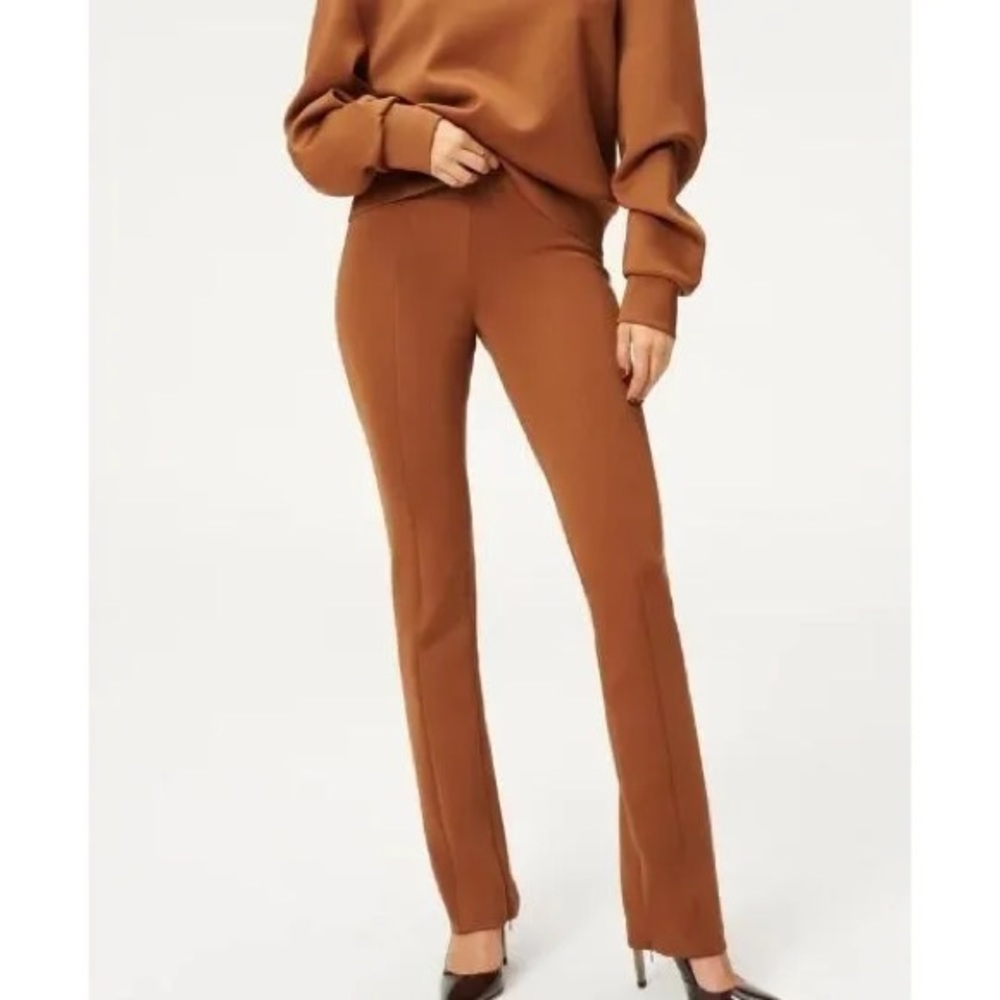 Scuba Slim Flare Pant Burnt Caramel002 | Good American Womens Pants